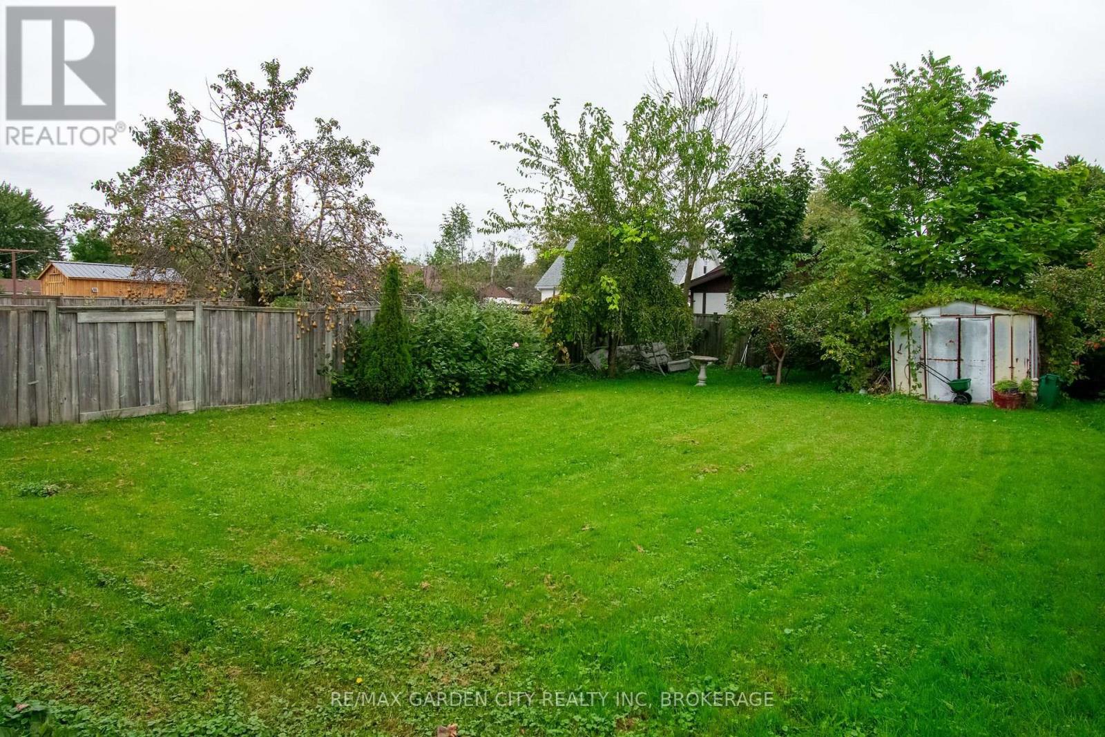 103 KILGOUR AVENUE - Image 31