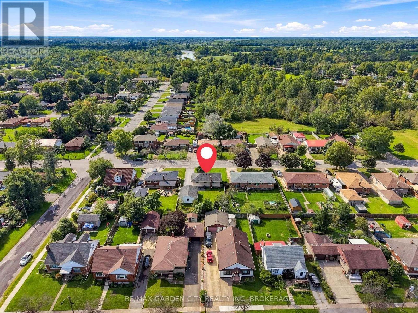 103 KILGOUR AVENUE - Image 42