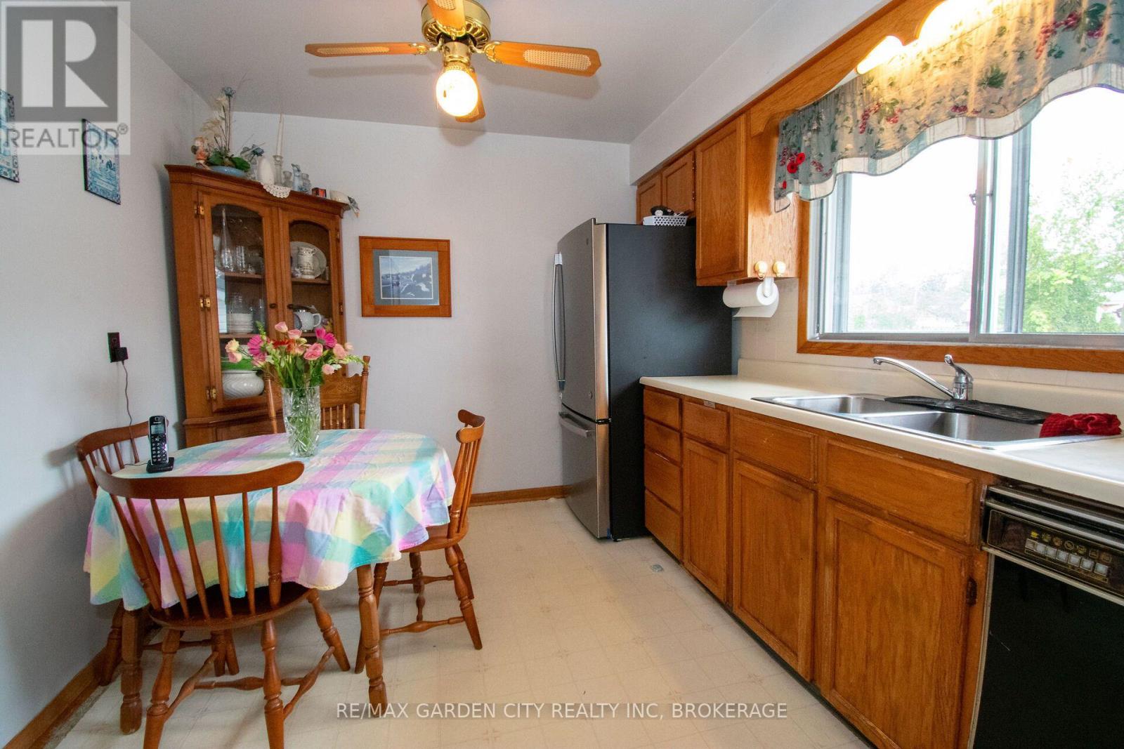 103 KILGOUR AVENUE - 9