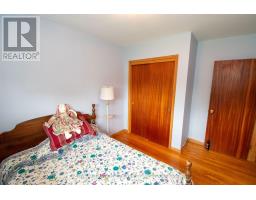 103 Kilgour Avenue, Welland, ON L3C2P8 Photo 18