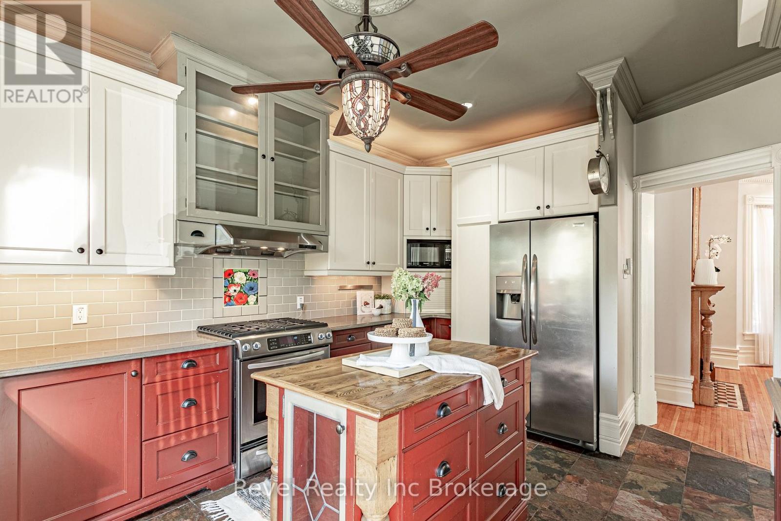 104 ANN STREET - Image 23