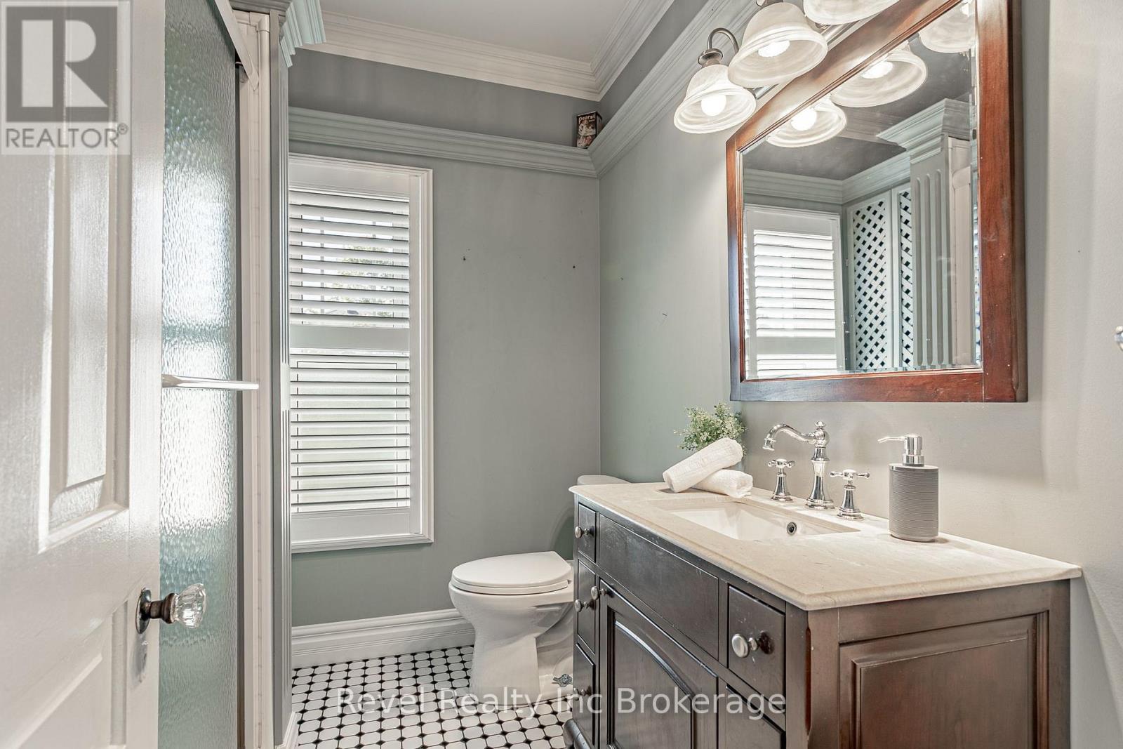 104 ANN STREET - Image 37