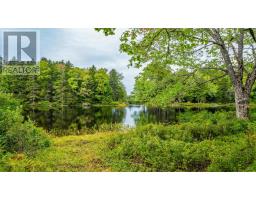 Family room - 103 Canoe Lake Cove Road, Leminster, NS B0N2T0 Photo 7