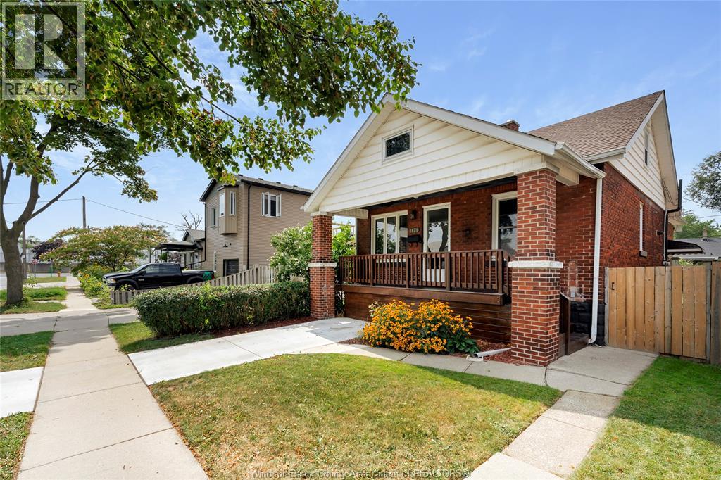 1871 Albert ROAD - 28