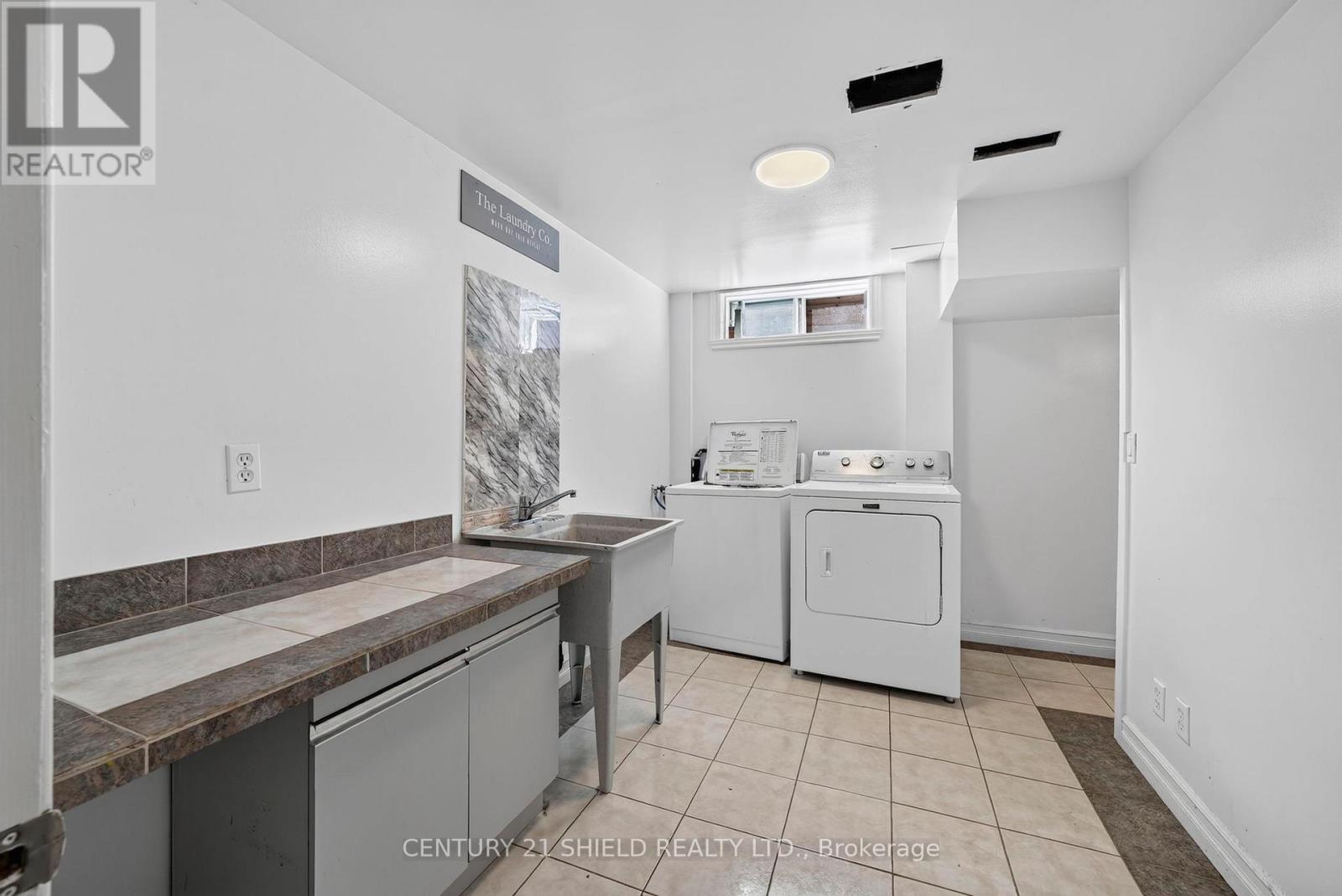 148 LOTTIE AVENUE - Image 20