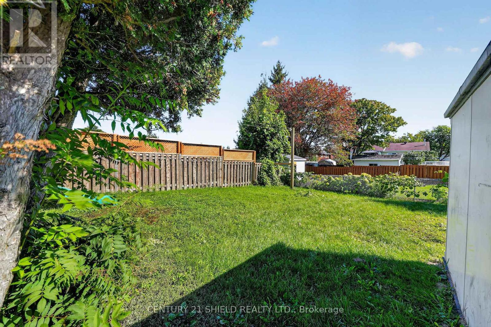 148 LOTTIE AVENUE - 32