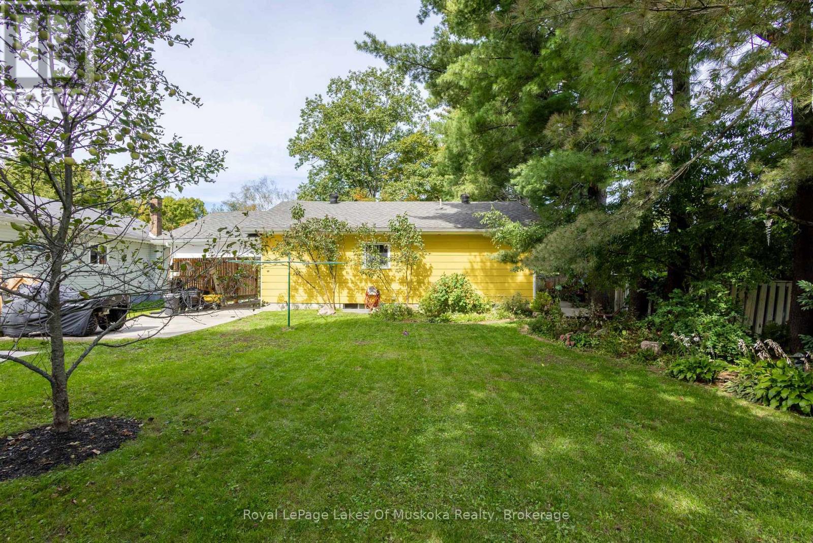 18 GOW STREET - Image 11