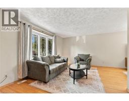 Foyer - 40 Kenmore Avenue, Cambridge, ON N1S3H6 Photo 10
