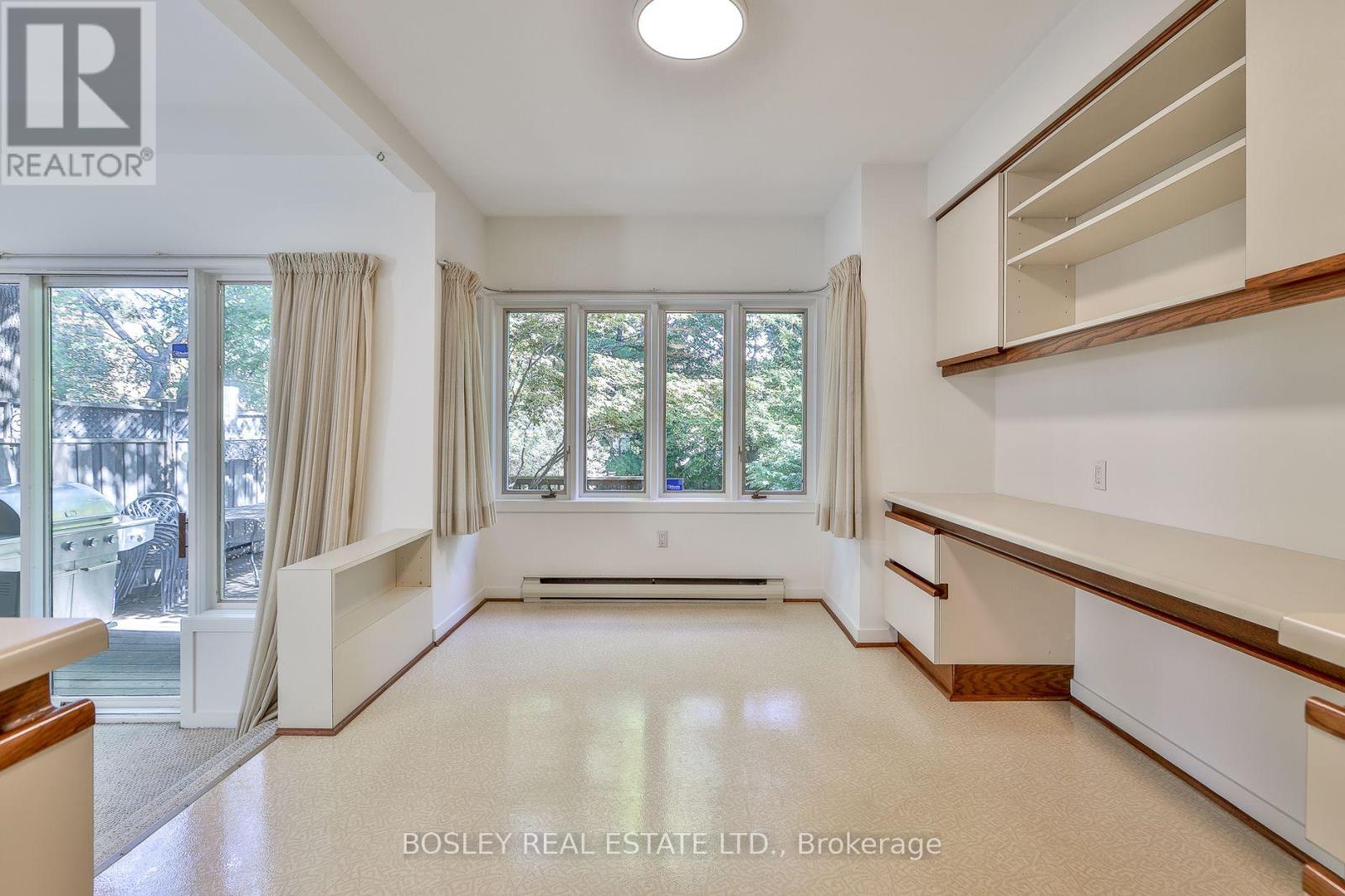 61 HANNA ROAD - 14