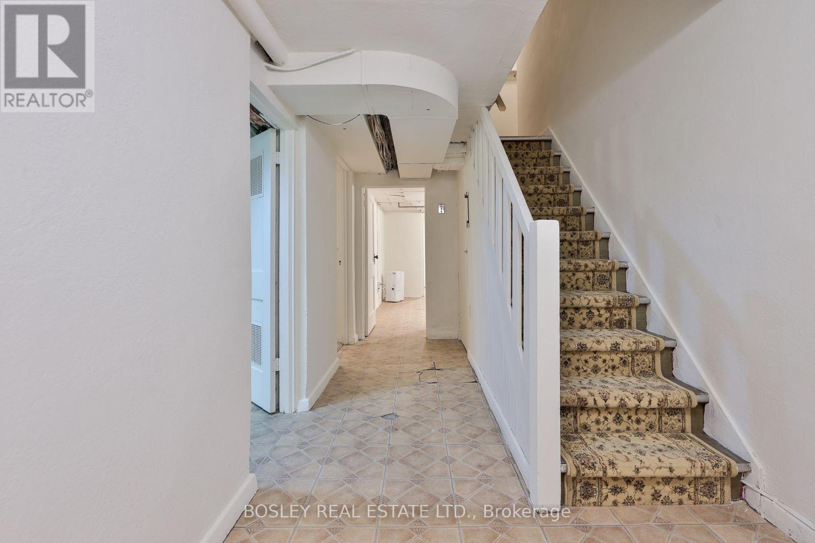 61 HANNA ROAD - Image 37