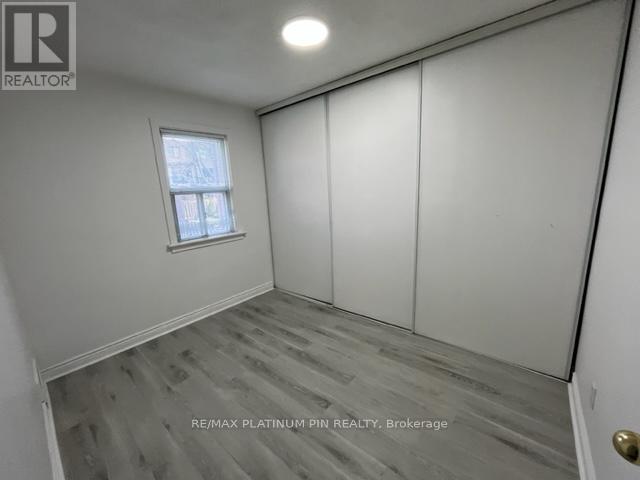 194 FLORENCE AVENUE - 7
