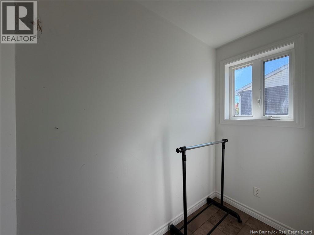 12 Fort Avenue - 12