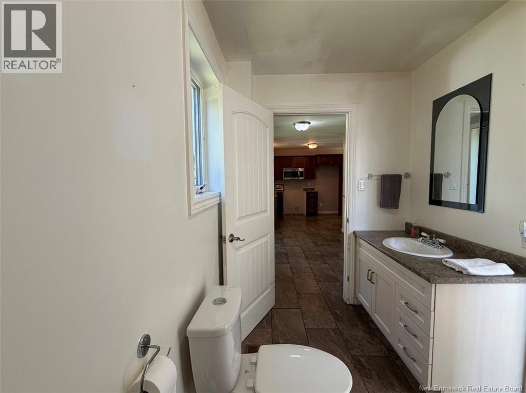 12 Fort Avenue - 13