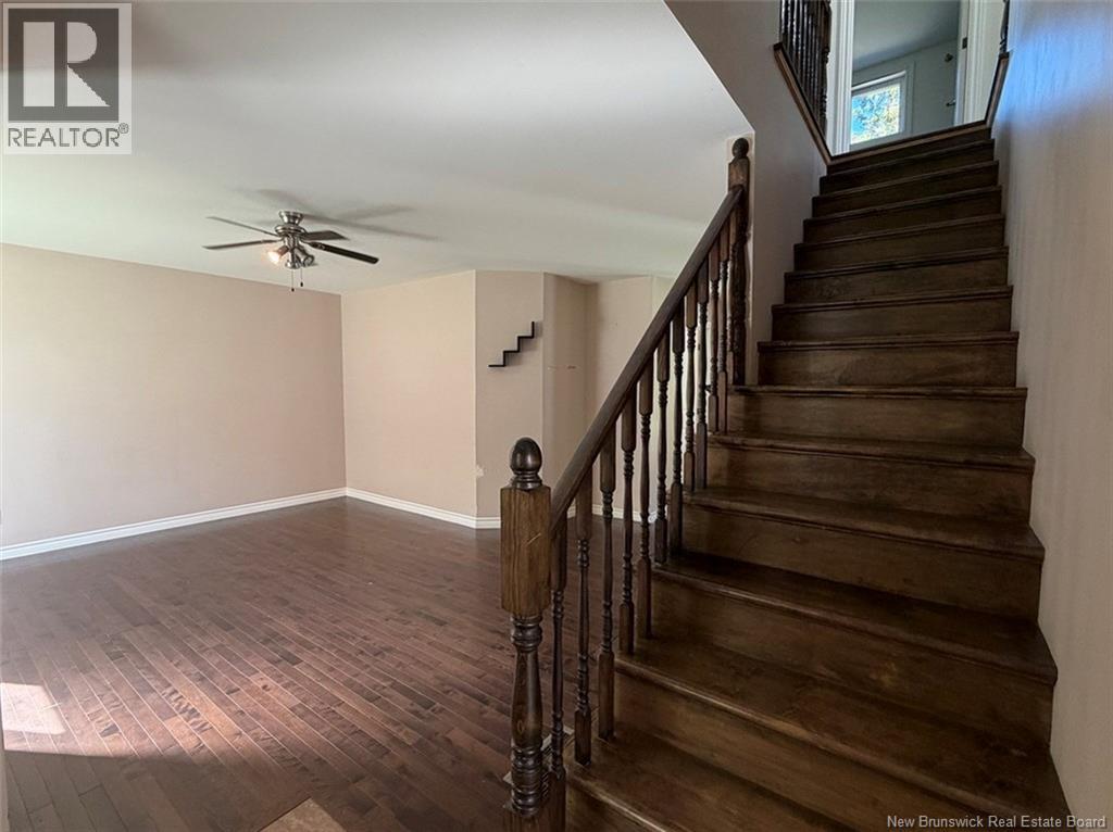 12 Fort Avenue - 14