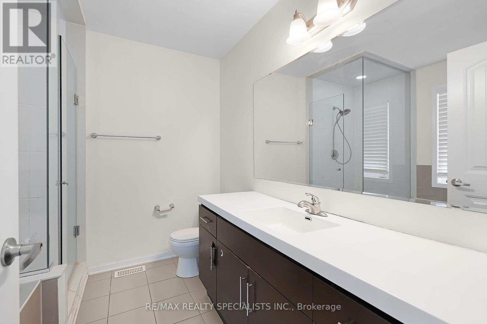 7 STOTTS TERRACE - 21