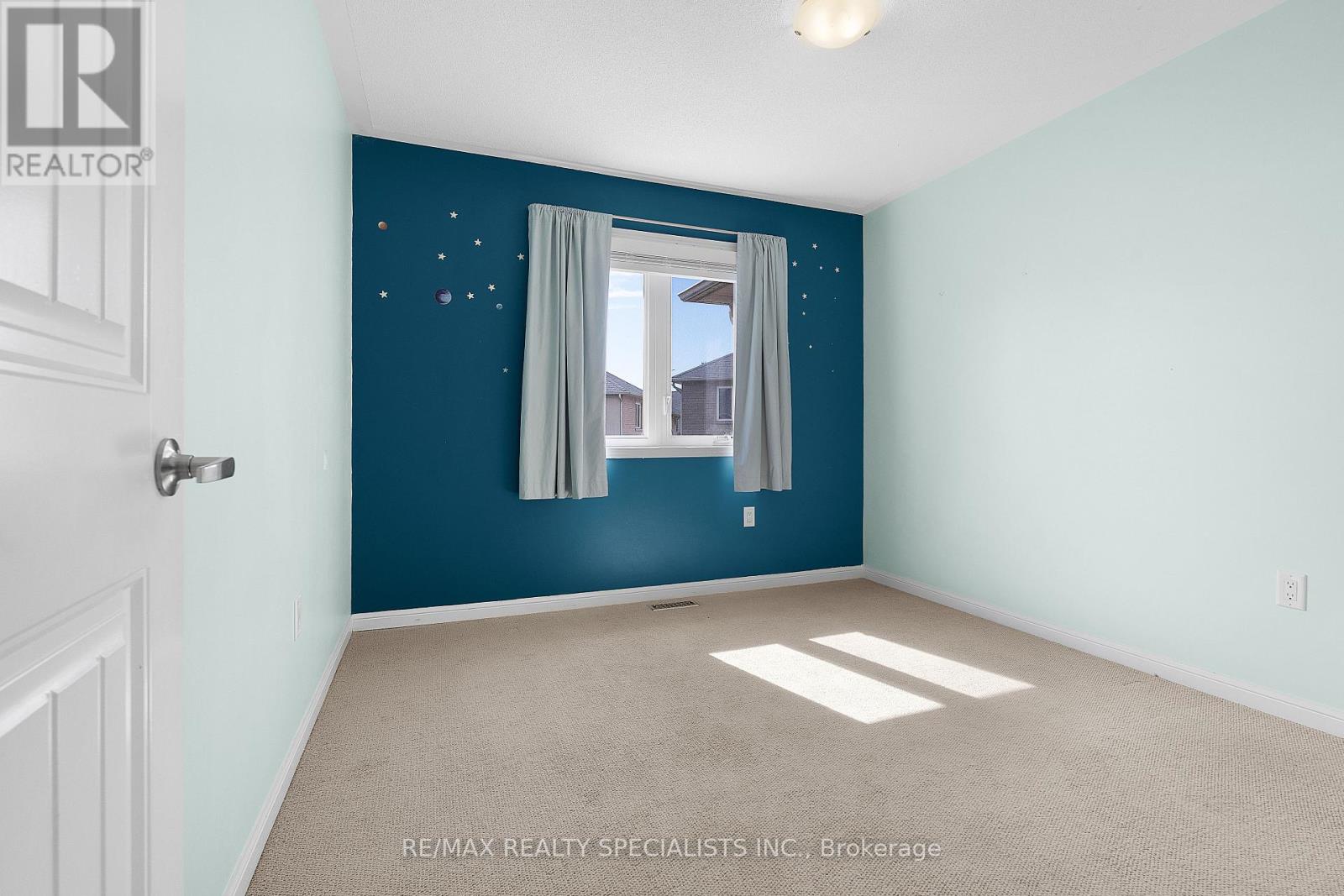 7 Stotts Terrace, Toronto, ON photo 26
