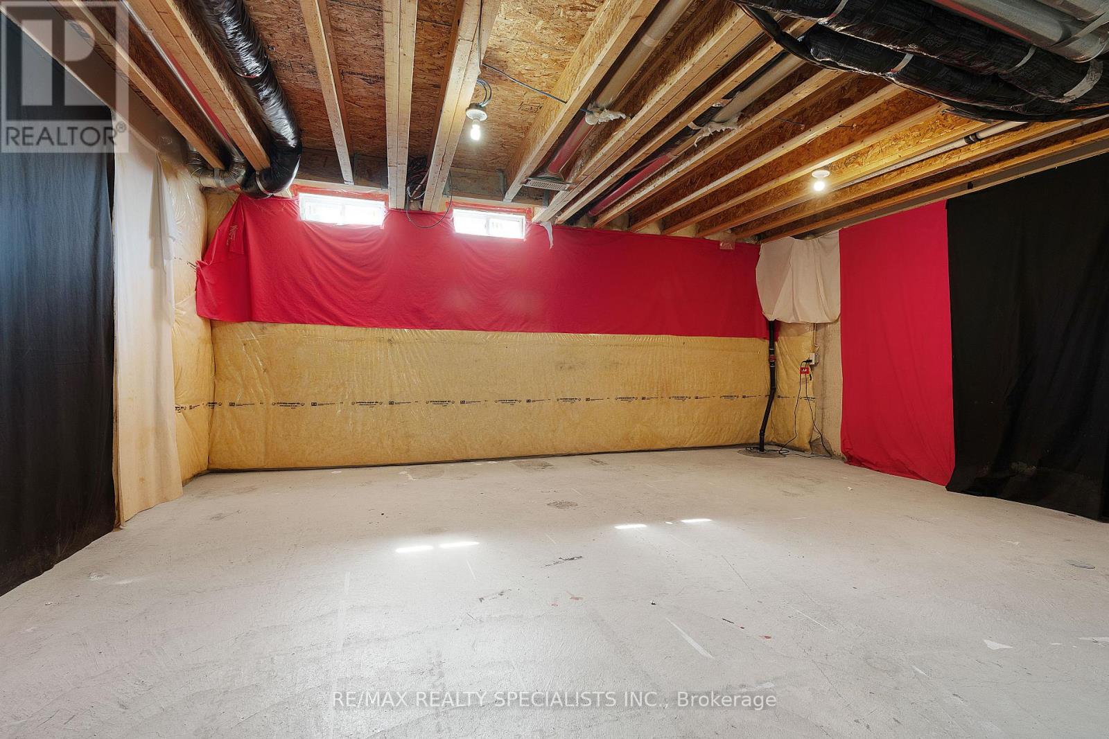 7 Stotts Terrace, Toronto, ON photo 29