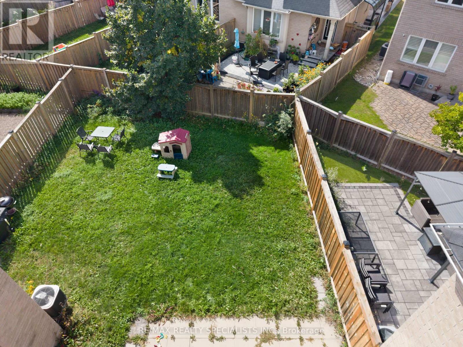 7 STOTTS TERRACE - 33