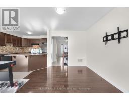 7 Stotts Terrace, Toronto, ON M1C0C8 Photo 8