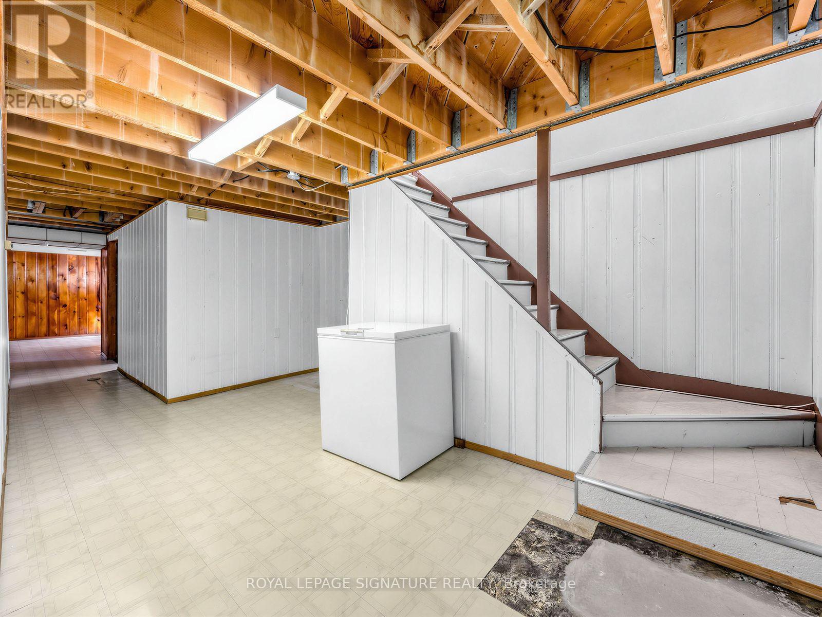 47 BEACON ROAD - 22