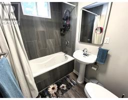 57 St. George's Avenue thumbnail 19