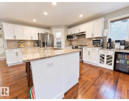 Bedroom 2 - 8431 Sloane Cr Nw, Edmonton, AB T6R0L3 Photo 6