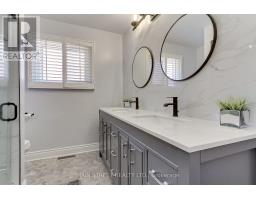14 Mcgee Crescent, Aurora, ON L4G6L8 Photo 30