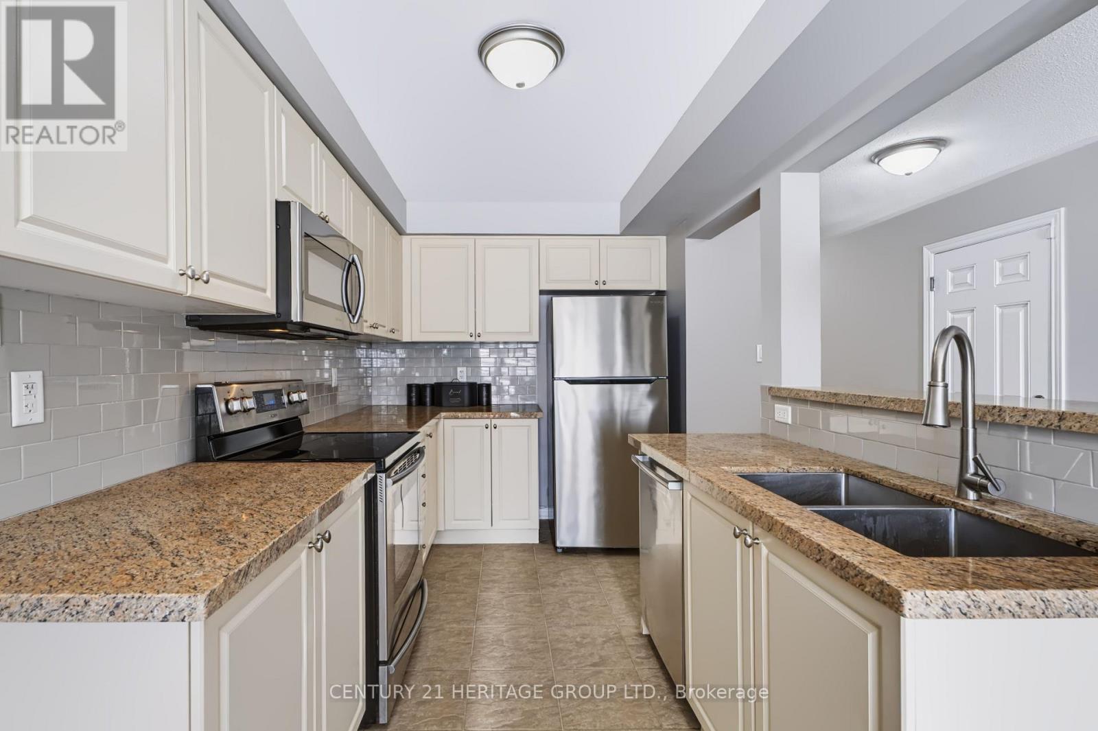 39 STOYELL DRIVE - 11
