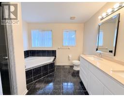 8 Maffey Crescent, Richmond Hill, ON L4S0A8 Photo 10
