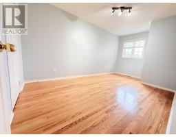 8 Maffey Crescent, Richmond Hill, ON L4S0A8 Photo 14