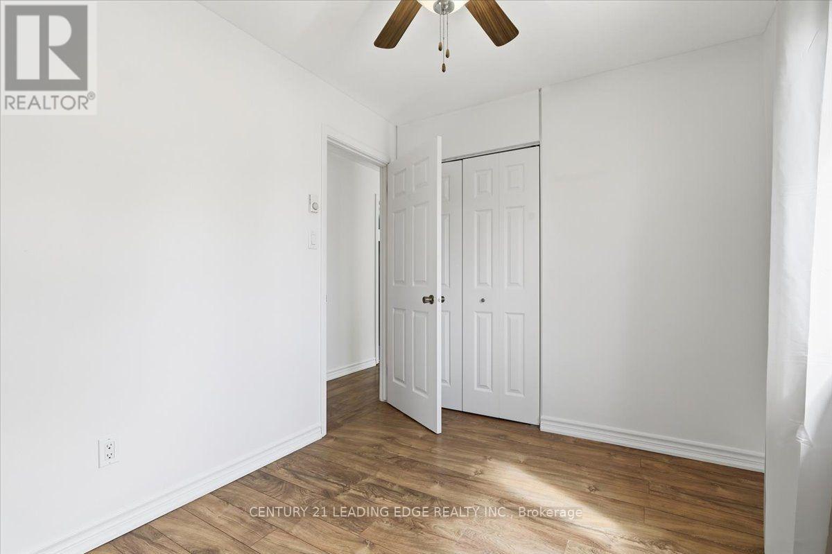 300 ANNSHEILA DRIVE - 19