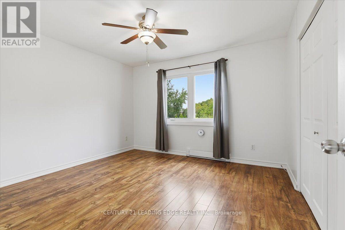 300 ANNSHEILA DRIVE - 22