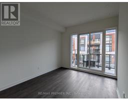 510 - 9 Steckley House Lane, Richmond Hill, ON L4S0N1 Photo 10