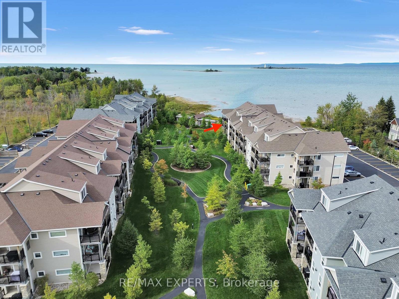 #207 4 COVE COURT - 1