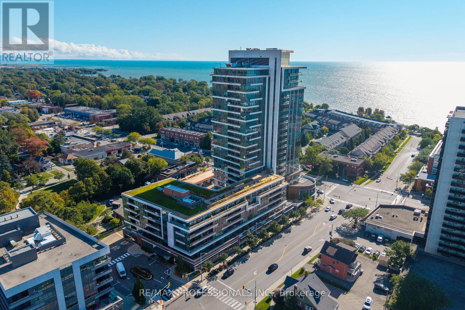 Photo of 1 Hurontario Street