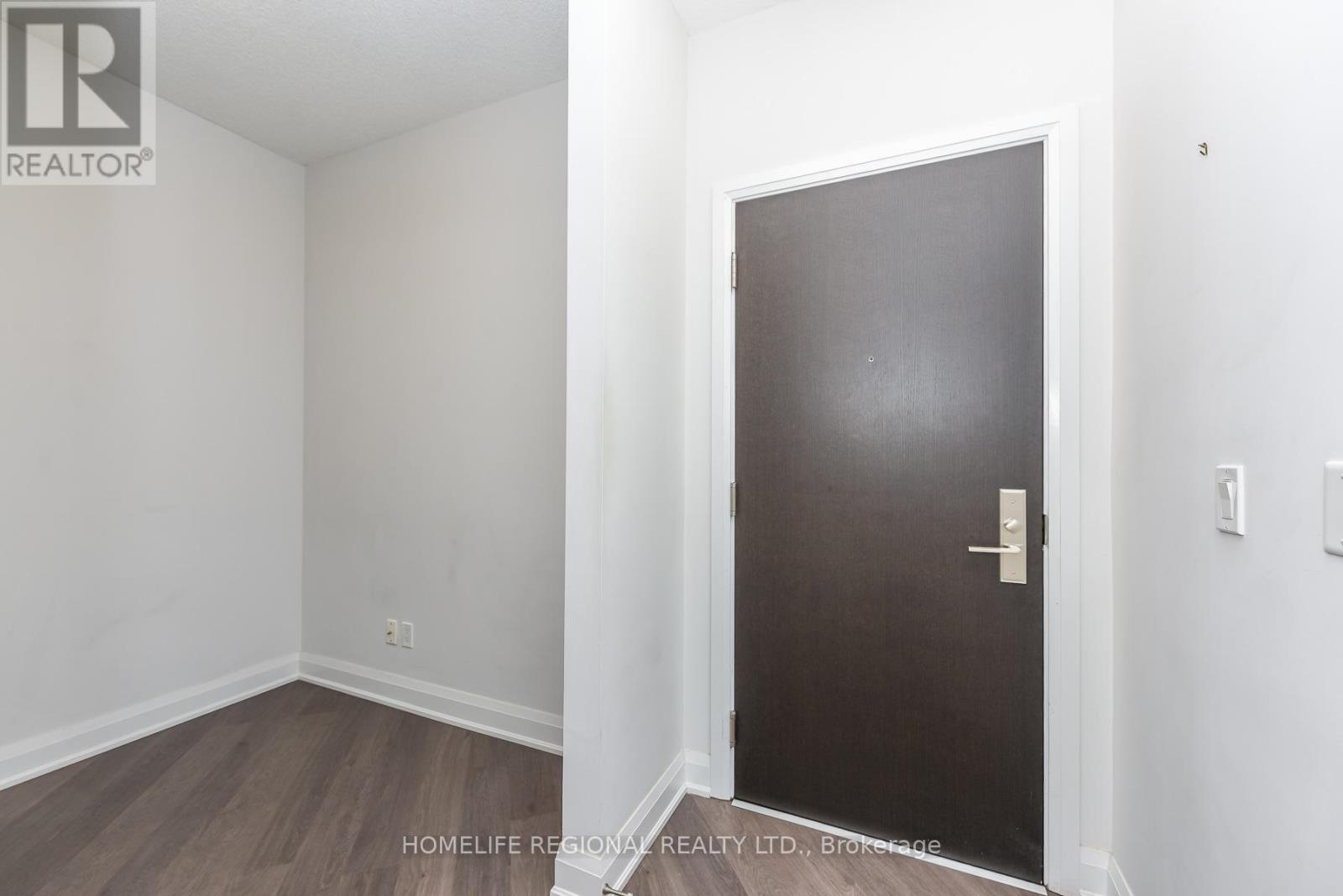 #1306 25 FONTENAY COURT - Image 26