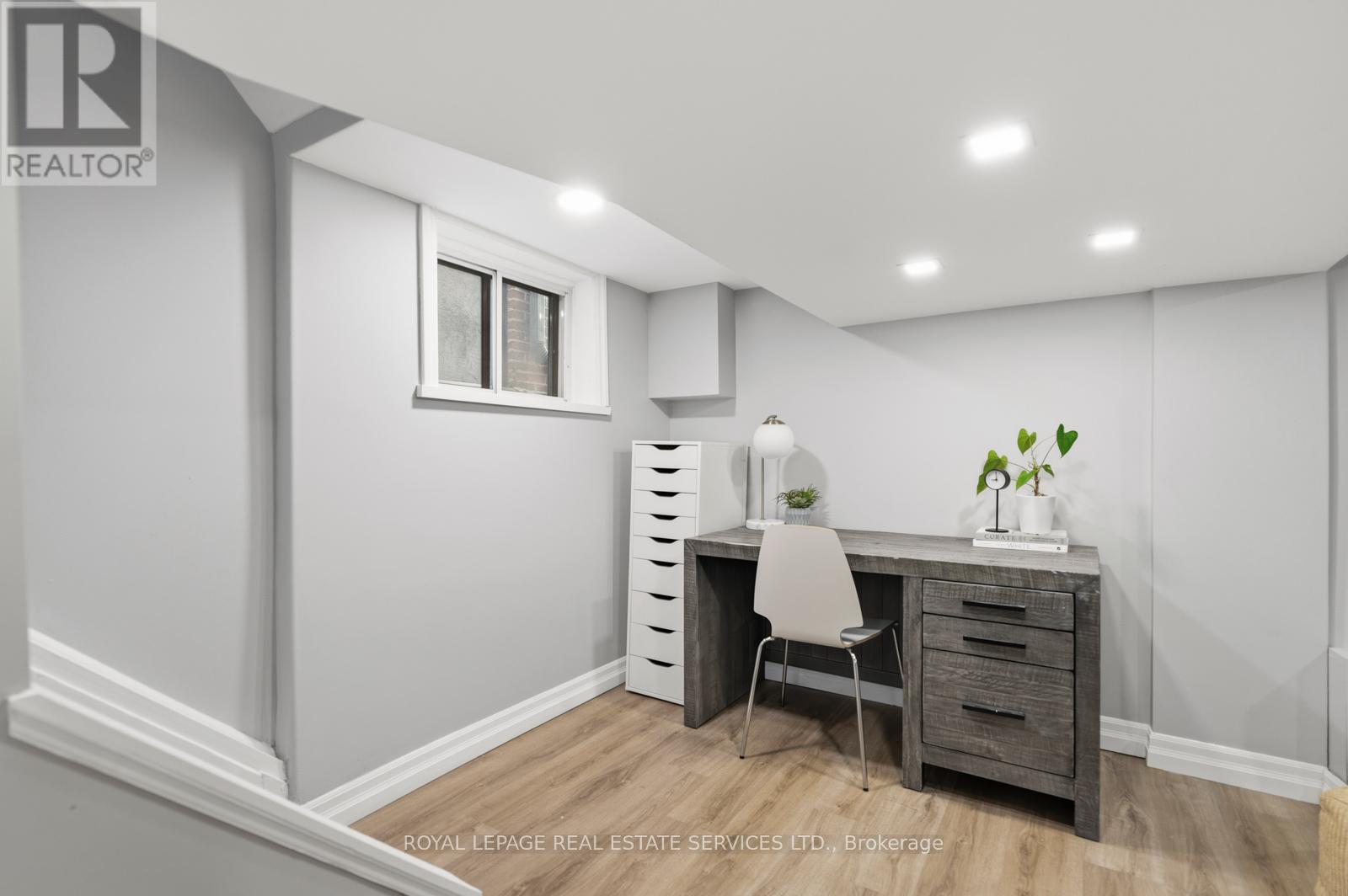 494 DURIE STREET - Image 30
