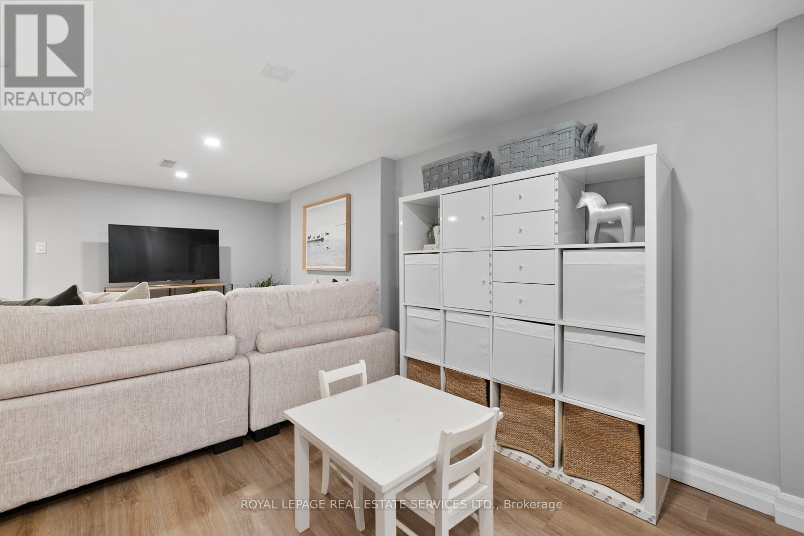 494 DURIE STREET - Image 34