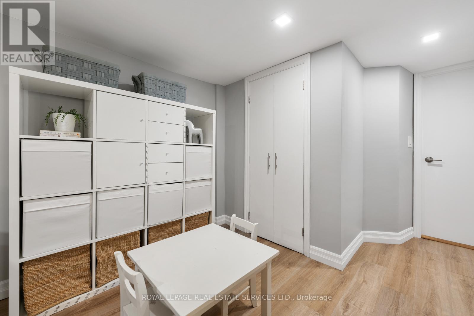 494 DURIE STREET - Image 35