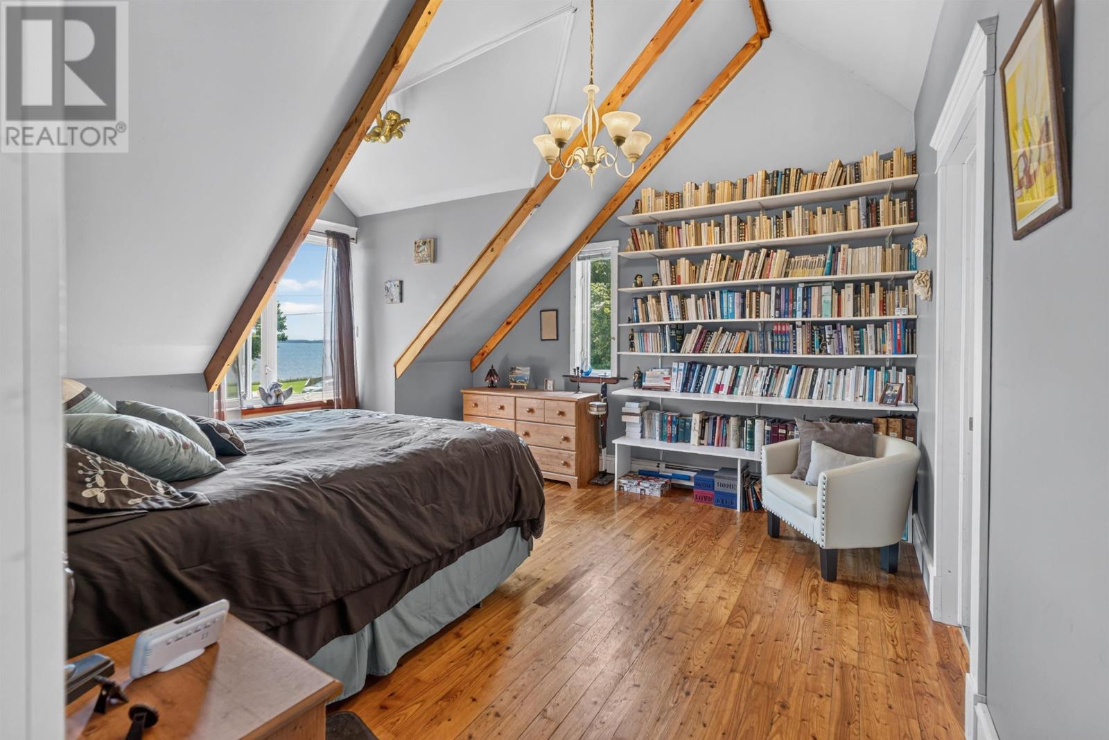 1088 McInnis Point Road - Image 38