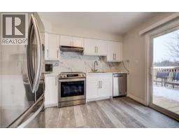 271 College Street W, Waterford, ON N0E1Y0 Photo 12