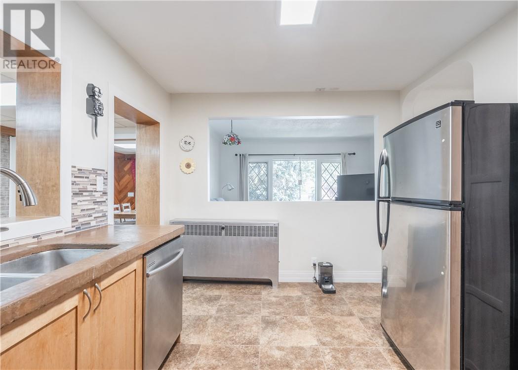 33 Eyre Street - 11