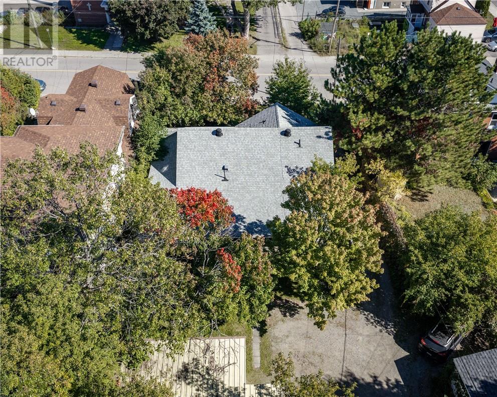 33 Eyre Street - 34