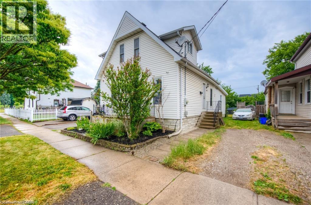 10 BRUCE Street - 2