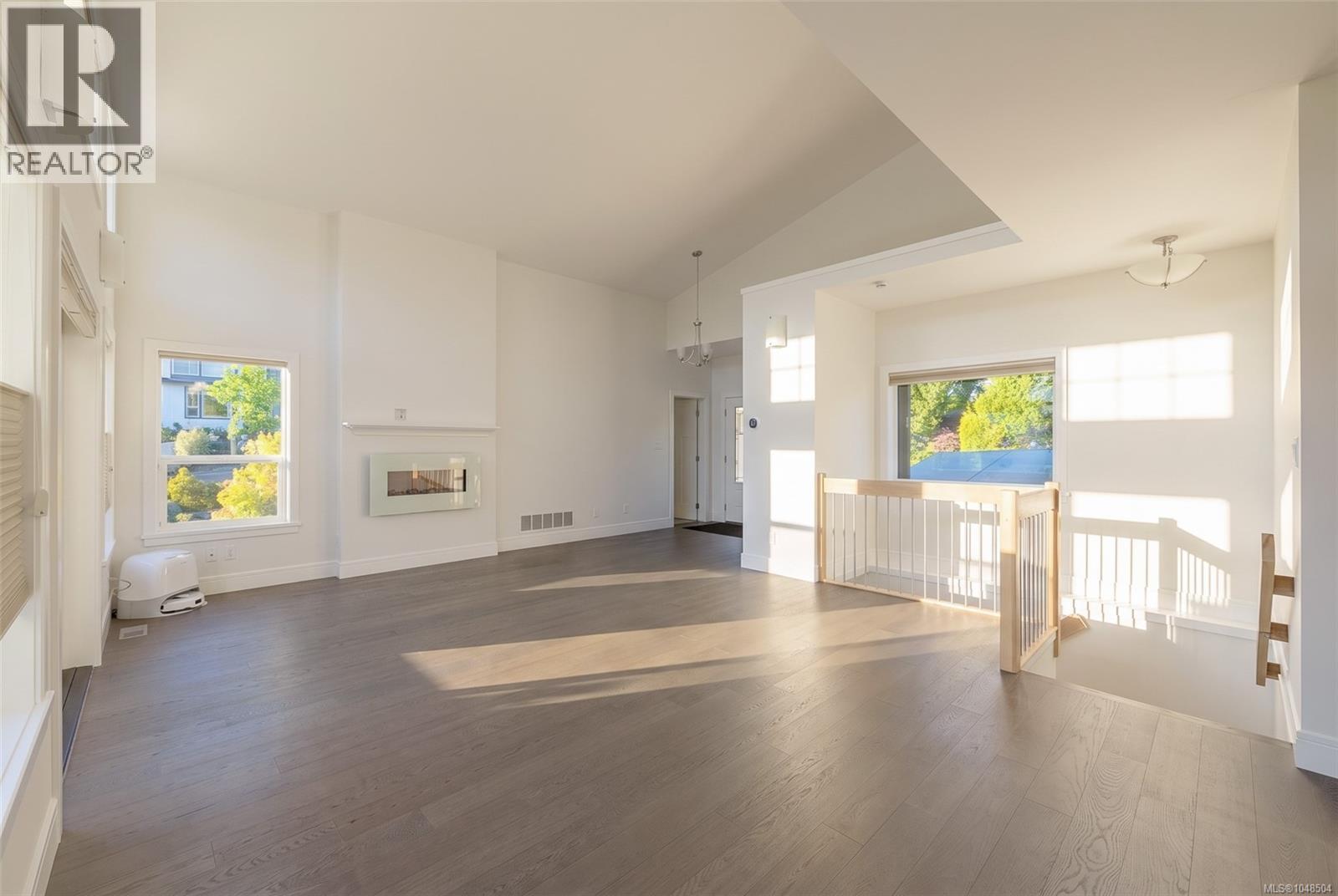 #28 1060 Shore Pine Close - Image 8