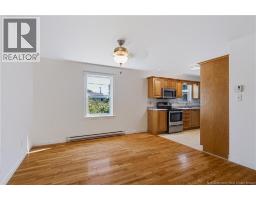 74 Rebecca Drive, photo 11