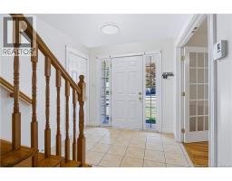 74 Rebecca Drive, photo 5