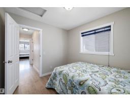 3019 33 Av Nw, Edmonton, AB T6T1X2 Photo 11