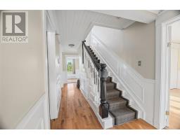 743 St Thomas Line thumbnail 11
