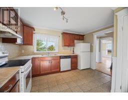 743 St Thomas Line thumbnail 19